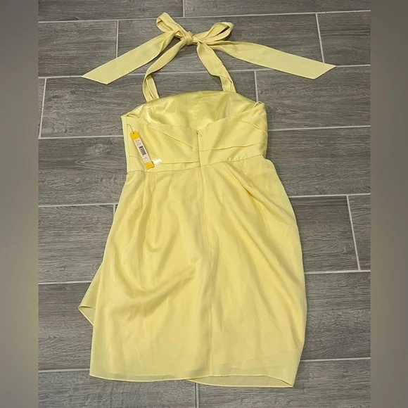 NWT! Alice + Olivia Yellow Silk Taryn Twisted Halter Cocktail Dress. Size Small. - Picture 7 of 13